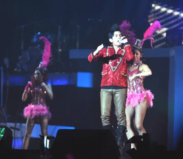 Taiwanesiska Sångaren Jay Chou Utför Vid Konsert Hans Världsturné Wuhan — Stockfoto