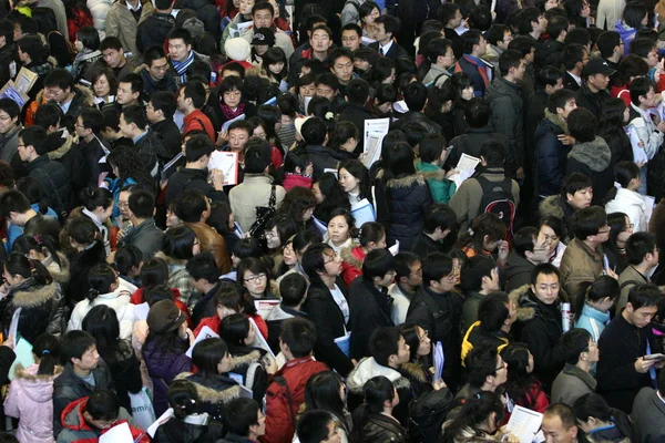Massor Jobbsökare Leta Efter Anställningar Jobbmässa Peking Kina December 2008 — Stockfoto