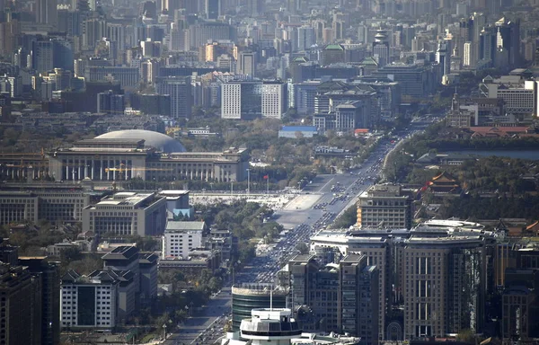 Paisaje Urbano Beijing Con Multitudes Edificios Como Coches Autobuses Ven —  Fotos de Stock