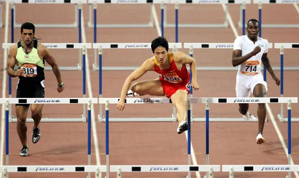 Chinas Estrela Hurdler Liu Xiang Centro Compete Mens 110M Barreiras — Fotografia de Stock