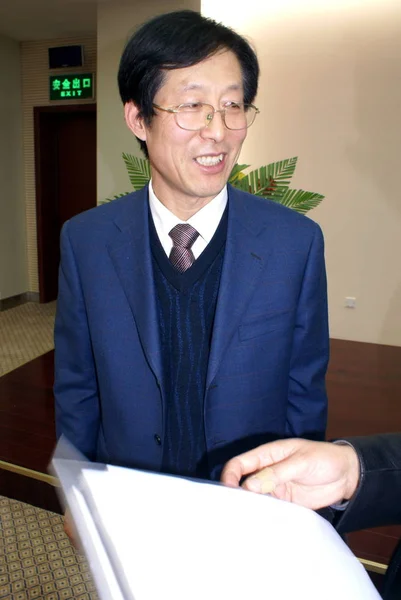 Jianyuan Szef Zespołu Badawczego Shandong Stem Komórek Inżynierii Research Center — Zdjęcie stockowe