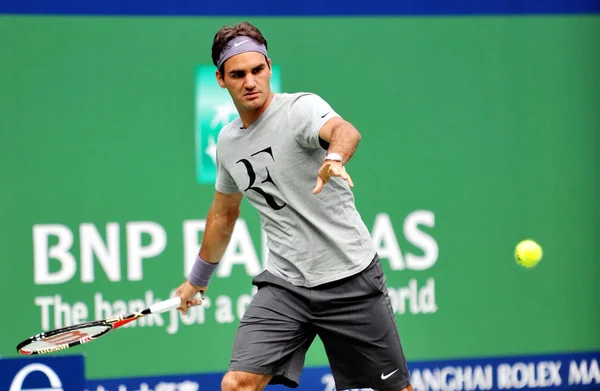 Szwajcarski Tenisista Roger Federer Praktyk Podczas Sesji Treningowej Dla 2010 — Zdjęcie stockowe