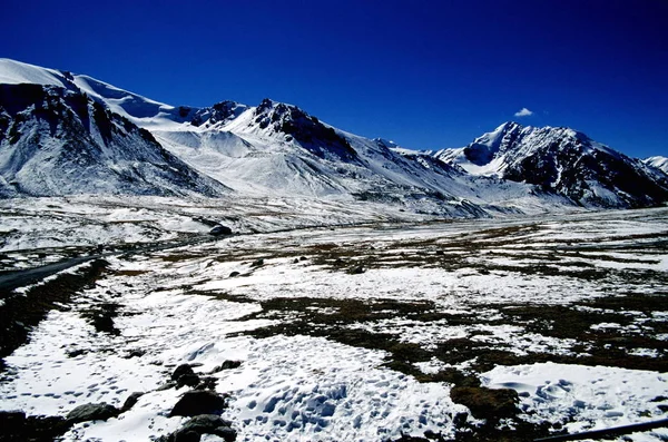 Τοπίο Οροπέδιο Και Ψηλά Βουνά Tashkurgan Τατζικιστάν Αυτόνομη County Στα — Φωτογραφία Αρχείου