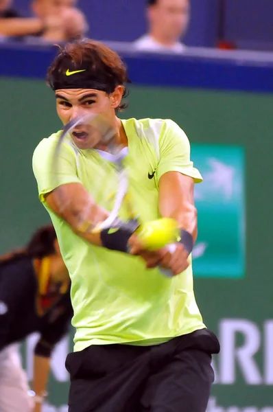 Spanya Rafael Nadal Döndürür Bir Atış Stanislas Wawrinka Sviçre Karşı — Stok fotoğraf