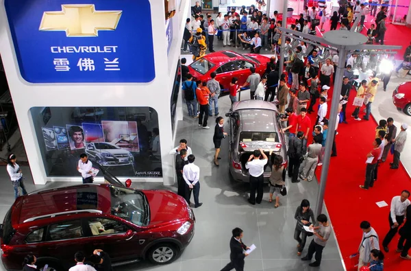 Skaror Besökare Ses Montern Chevrolet Auto Show Haikou Södra Chinas — Stockfoto