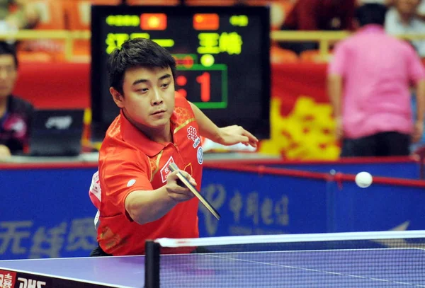 Chinas Wang Hao Compete Contro Jiang Tianyi Hong Kong Invisibile — Foto Stock