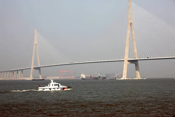 View Sutong Bridge Yangtze River East Chinas Jiangsu Province October — Stock Photo, Image