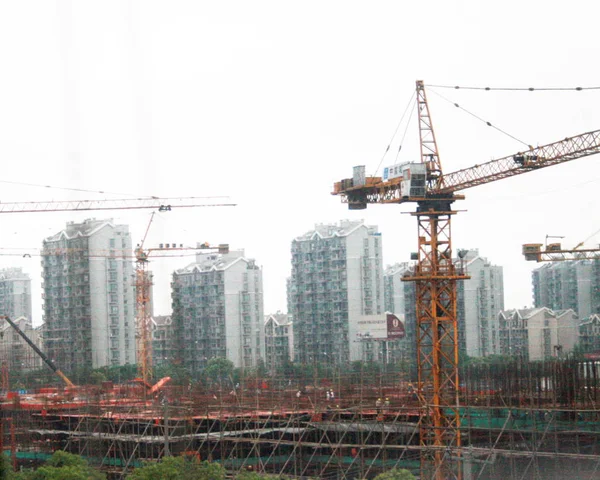 Ein Kommerzielles Plaza Projekt Befindet Sich Bau Vor Wohnhäusern Nanhui — Stockfoto