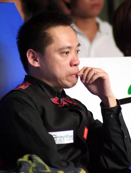 Cai Jianzhong Ding Junhui Tanári Órák Ding Junhui Láthatatlan Játék — Stock Fotó