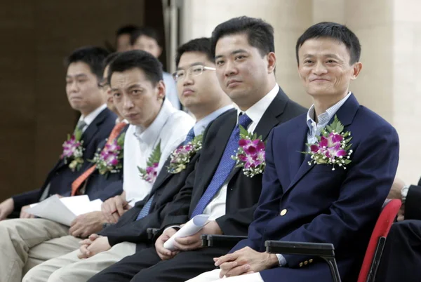 Слева Направо Председатель Генеральный Директор Alibaba Group Джек Yun Президент — стоковое фото