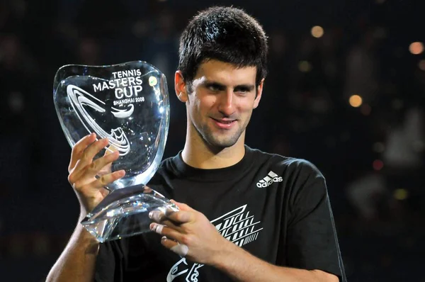 Novak Djokovic Serbia Holds His Champion Trophy Defeating Nikolay Davydenko — Stock Photo, Image