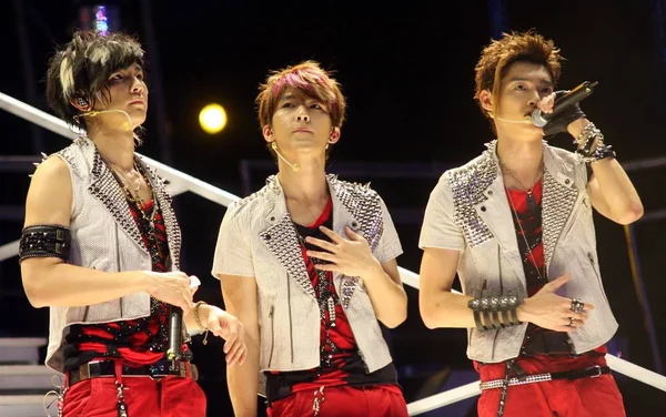 Taiwanese Group Fahrenheit Perform Concert Shanghai China April 2009 — Stock Photo, Image