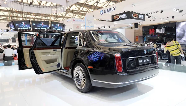 Geely Vidět Displeji Shanghai International Automobile Průmyslu Výstavy Známý Jako — Stock fotografie