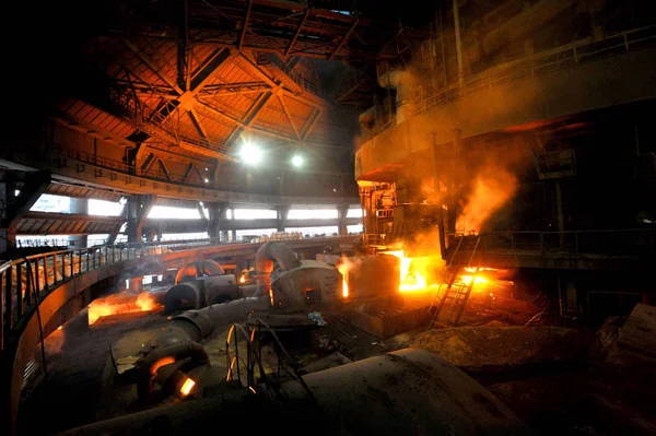 View Blast Furnaces Iron Making Shop Old Steel Production Base — стоковое фото