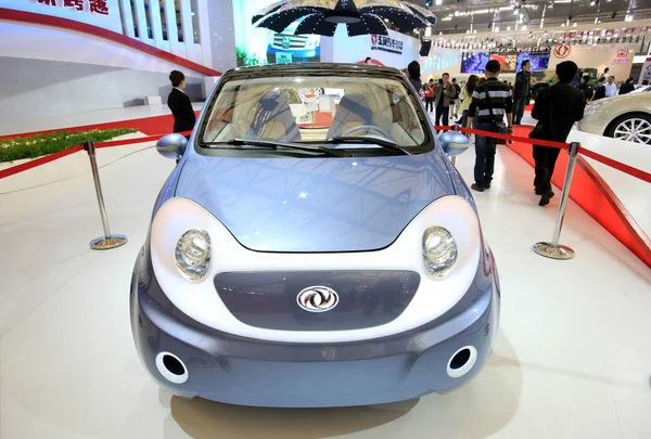 Auto Elettrica Dongfeng Car Esposta Alla Tredicesima Fiera Internazionale Dell — Foto Stock