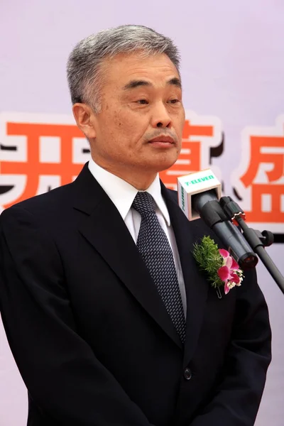 Kazuo Otsuka Předseda Eleven Číny Hovoří Při Otevírání Eleven Obchodů — Stock fotografie
