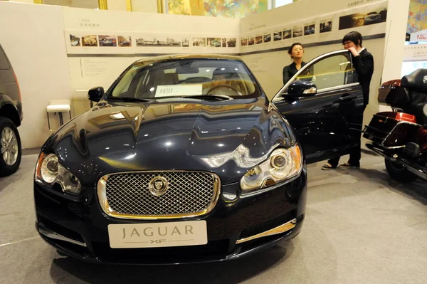 Jaguar Exhibe Durante Top Luxury Show Qingdao 2009 Ciudad Qingdao — Foto de Stock