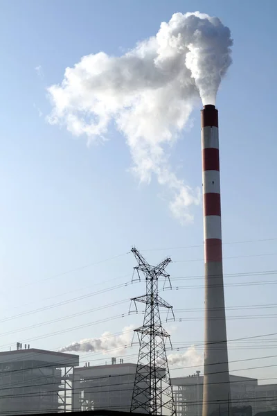 Fumaça Gás São Emitidos Chaminés Uma Usina Carvão Cidade Huozhou — Fotografia de Stock