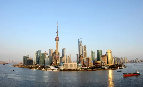 Stadsbilden Huangpu Floden Och Lujiazui Financial District Med Oriental Pearl — Stockfoto