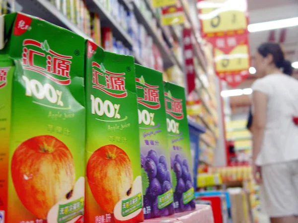 File Bottles Huiyuan Juice Seen Sale Supermarket Haikou City South — стоковое фото