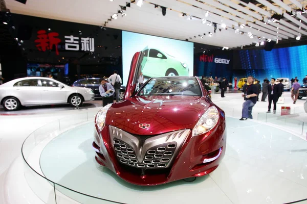 Koncepcja Emgrand Geely Jest Postrzegana Wyświetlaczu Wystawie Shanghai International Automobile — Zdjęcie stockowe