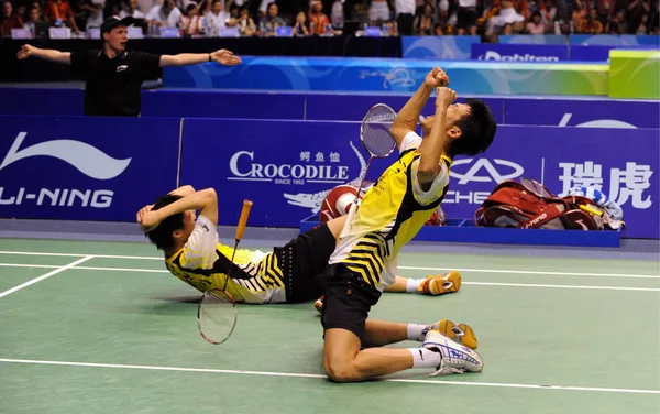 Chinas Cai Yun Haifeng Celebran Después Derrotar Corea Del Sur — Foto de Stock