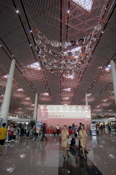 Interiör Terminalen Peking Capital International Airport Peking Kina Augusti 2008 — Stockfoto