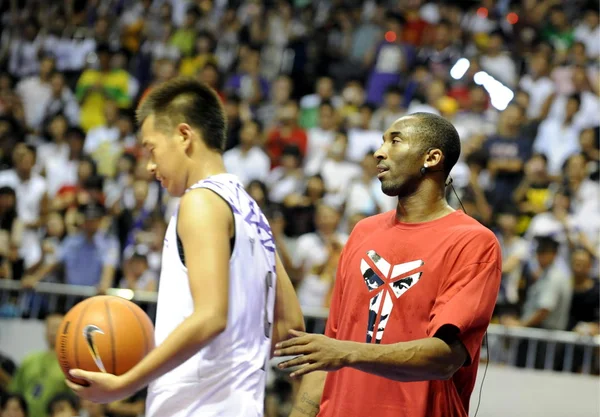 Nba Basketball Player Kobe Bryant Los Angeles Lakers Teaches Chinese — Stock Photo, Image