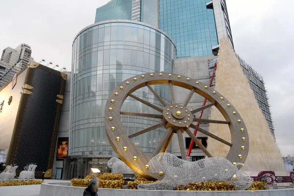 Karácsonyi Témájú Dekoráció Látható Kívül Bevásárlóközpontban Sanghajban Kínában December 2010 — Stock Fotó