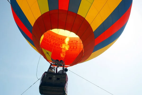 Balão Quente Visto Subindo Durante Terceiro Haikou Fire Balloon Festival — Fotografia de Stock