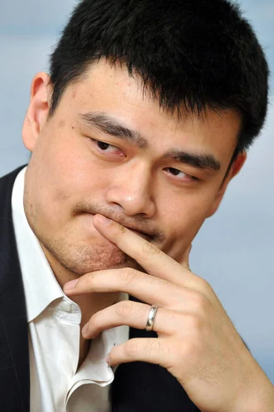 Superestrella China Baloncesto Yao Ming Nuevo Dueño Del Club Baloncesto — Foto de Stock