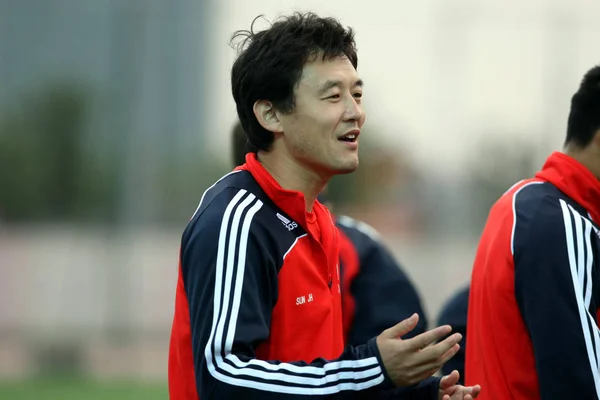 Pemain Sepak Bola Cina Sun Jihai Dengan Rekan Rekannya Dari — Stok Foto