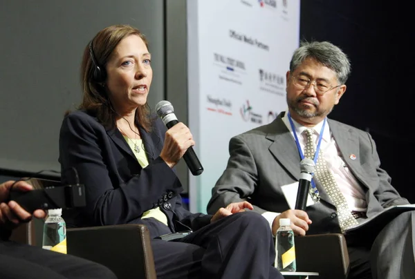 US Senator Maria Cantwell, left, Chairwoman of the Senate Subcommittee on Energy, speaks next to other officials at the US-China Clean Energy Forum in Shanghai, China, Monday, 7 September 2009