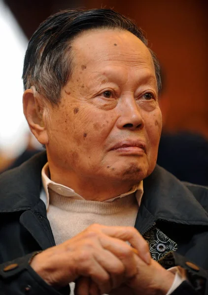 Yang Zhenning Yang Chen Ning Čínský Americký Nositel Nobelovy Ceny — Stock fotografie
