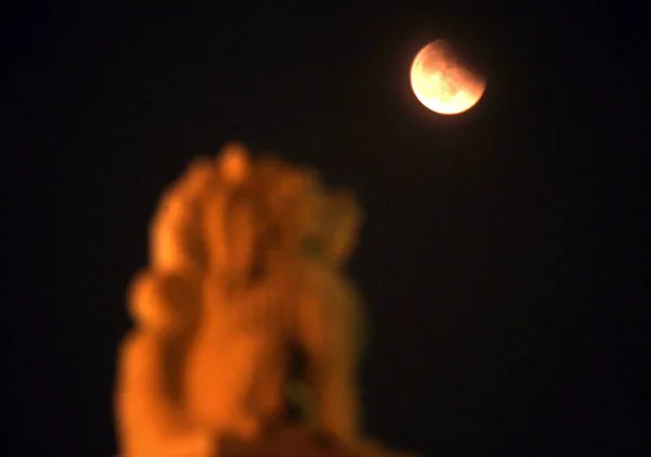 Luna Vede Durante Eclissi Lunare Wuhan Provincia Centrale Chinas Hubei — Foto Stock