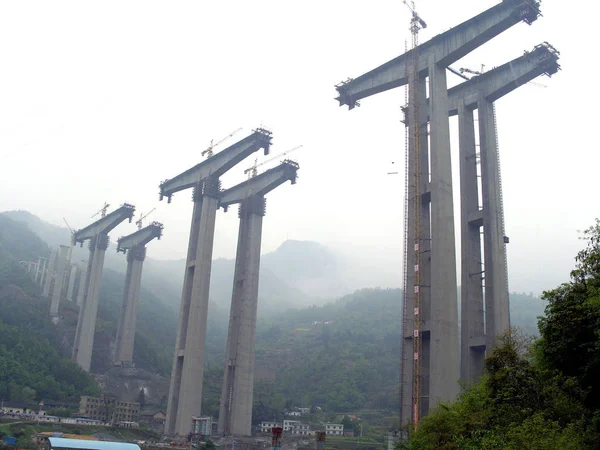 Widok Most Longtanhe River Lub Longtan River Bridge Budowie Langping — Zdjęcie stockowe