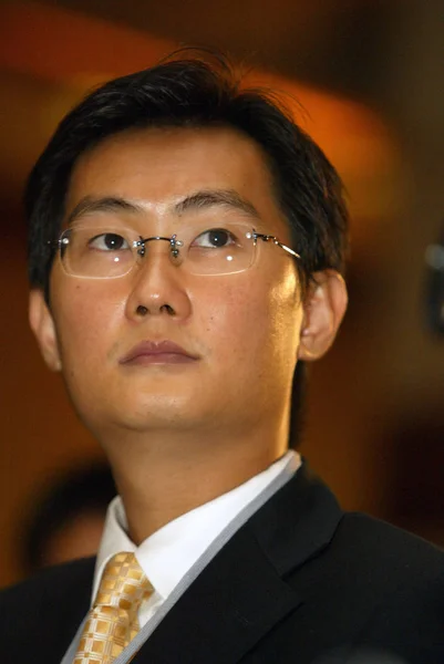 Huateng Vezérigazgatója Tencent Jelent 2005 Ben Kína Digitális Szórakozás Fórum — Stock Fotó
