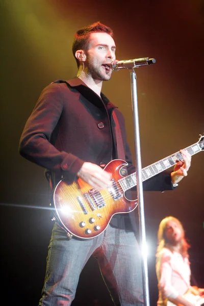 Cantante Adam Levine Bajista Mickey Madden Banda Rock Estadounidense Maroon — Foto de Stock