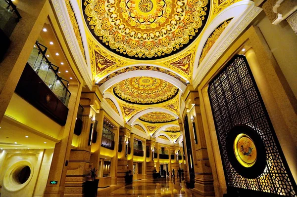 Interior Del Palacio Brahma Lugar Escénico Lingshan Montaña Lingshan Monte — Foto de Stock