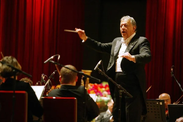 Zubin Mehta Dirigent Van Het Israel Philharmonic Orchestra Presteert Tijdens — Stockfoto