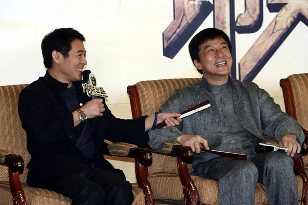Bintang Kungfu Hollywood Jackie Chan Benar Dan Jet Berinteraksi Selama — Stok Foto