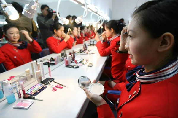 Çinli Öğrenciler Eğitim Sınıf Katılmak Için Beijing 2008 Olimpiyat Madalyası — Stok fotoğraf