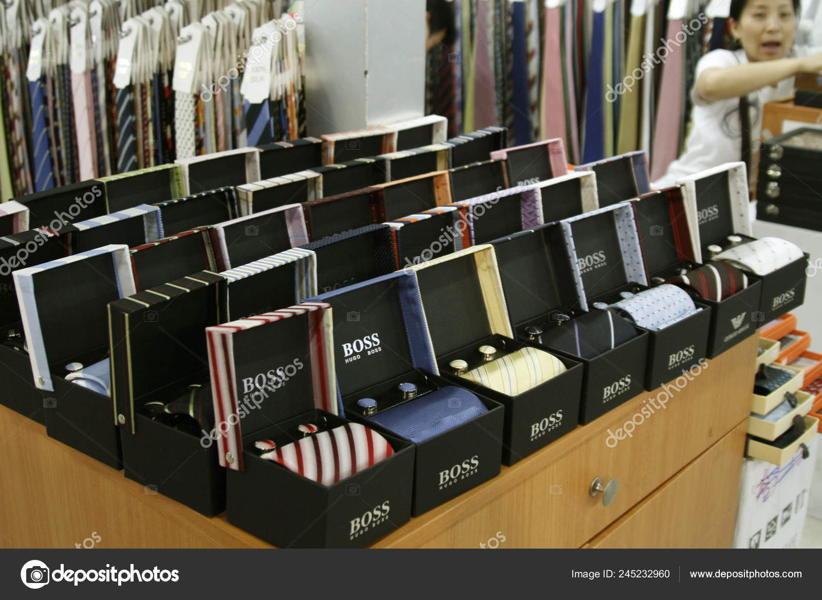 shops that sell hugo boss