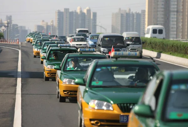 Vista Los Taxis Las Carreteras Beijing Julio 2007 — Foto de Stock