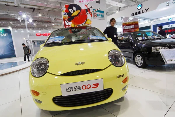 Chery Qq3 Visto Para Venda Durante Uma Exposição Automóveis Jinan — Fotografia de Stock