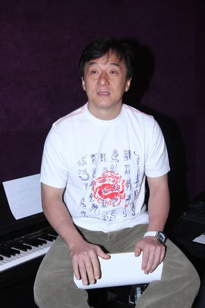 Superestrela Kungfu Hong Kong Jackie Chan Vista Durante Gravação Música — Fotografia de Stock