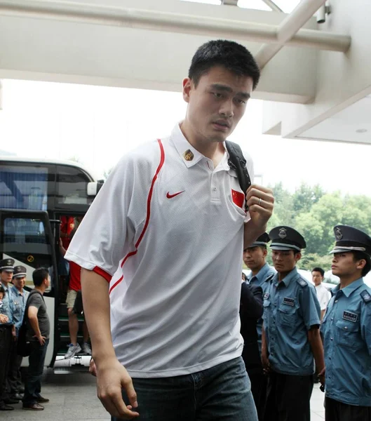 Superstar Basket Cina Yao Ming Dan Rekan Rekan Tim Basket — Stok Foto