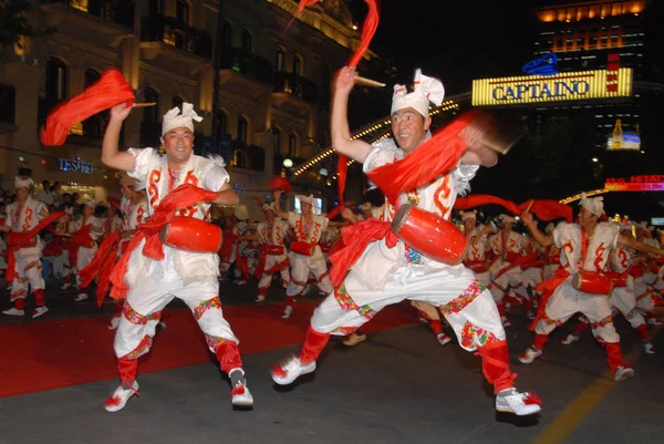 Účinkující Jsou Přehlídce Šanghajského Turistického Festivalu Šanghaji Září 2007 — Stock fotografie