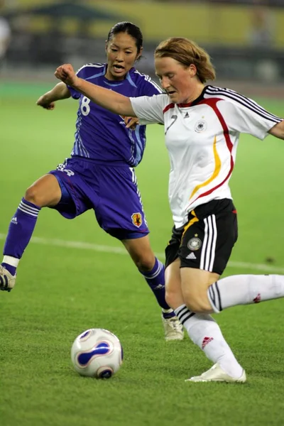 Melanie Behringer Germany Right Competes Tomoe Sakai Japan Group Match — Stock Photo, Image