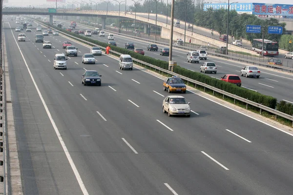 2007년 17일 17분 베이징의 Fouth 도로에서 흐름보기 — 스톡 사진